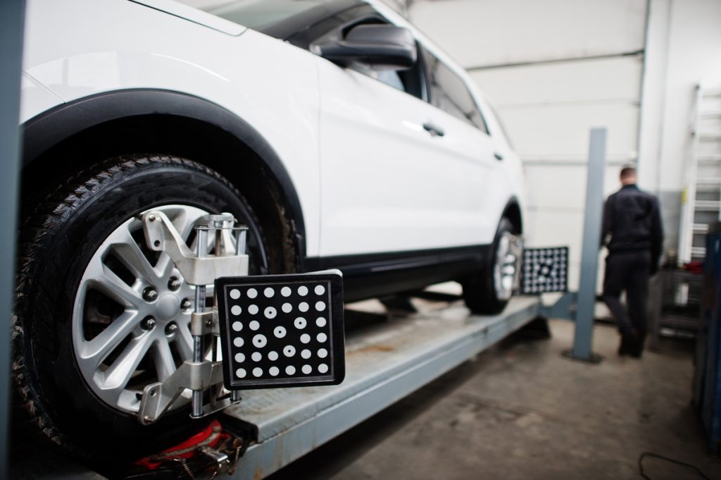 How Do I Know If I Need A Wheel Alignment